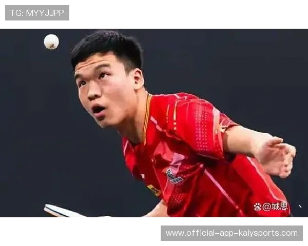 乒乓亚洲杯向鹏反手快撕，线路压到角落