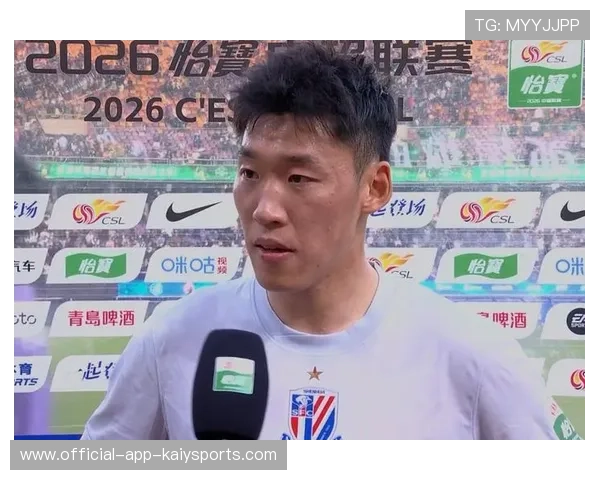 朱辰杰在申花内部对抗赛中锁死马莱莱,展现国脚级防守 朱辰杰在申花内部对抗赛中锁死马莱莱,展现国脚级防守